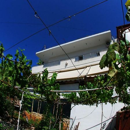 סרנדה Rafail'S Apartment מראה חיצוני תמונה